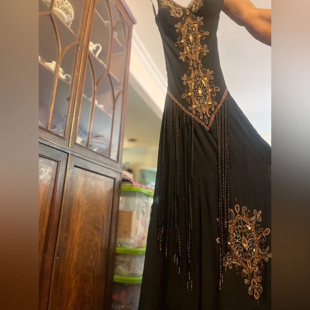 Elegant Black and Gold and bronze beading. Worn Once! I’ve had it for 20 years! - Picture 4 of 6